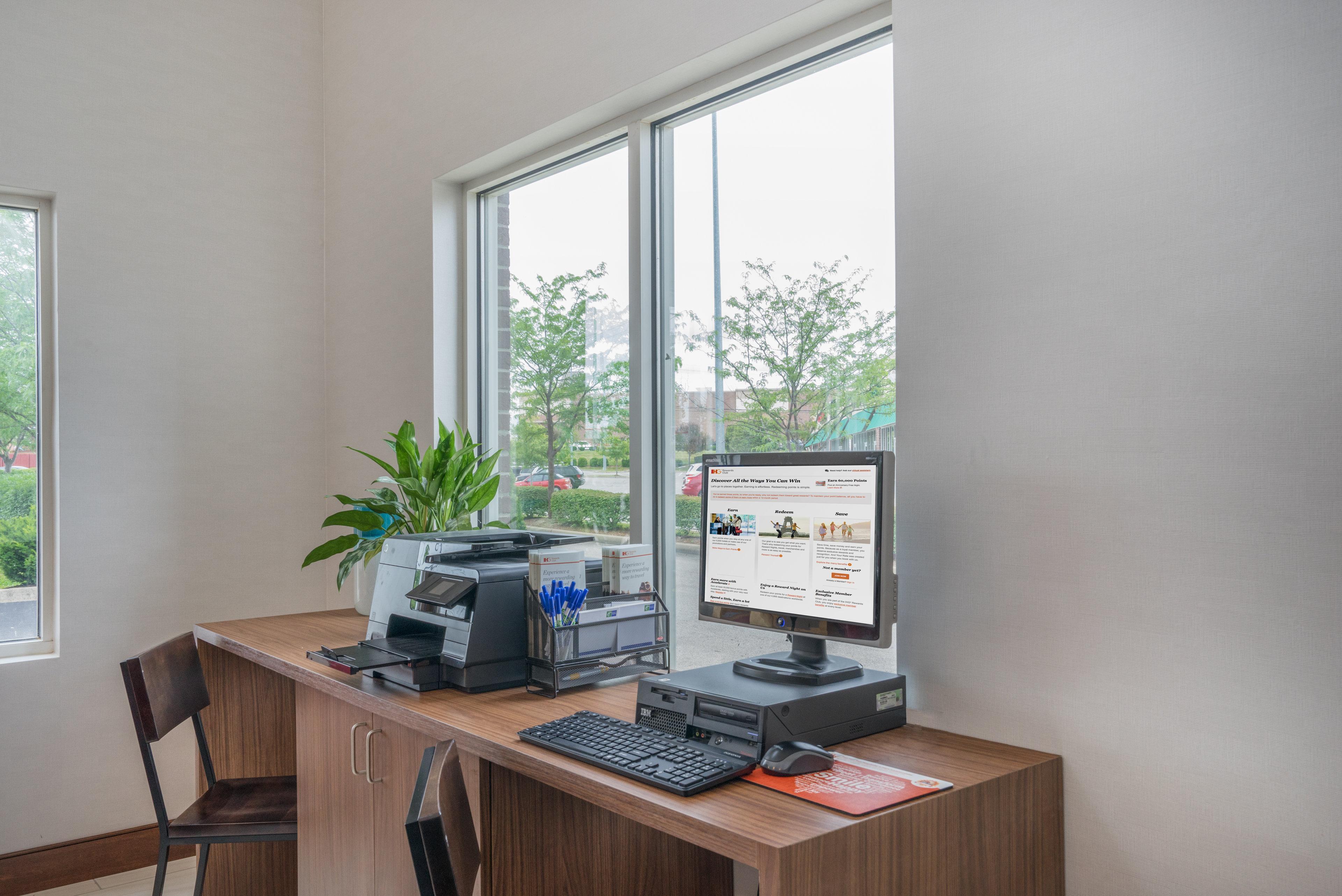 Holiday Inn Express Hotel & Suites Frankfort By Ihg Kültér fotó