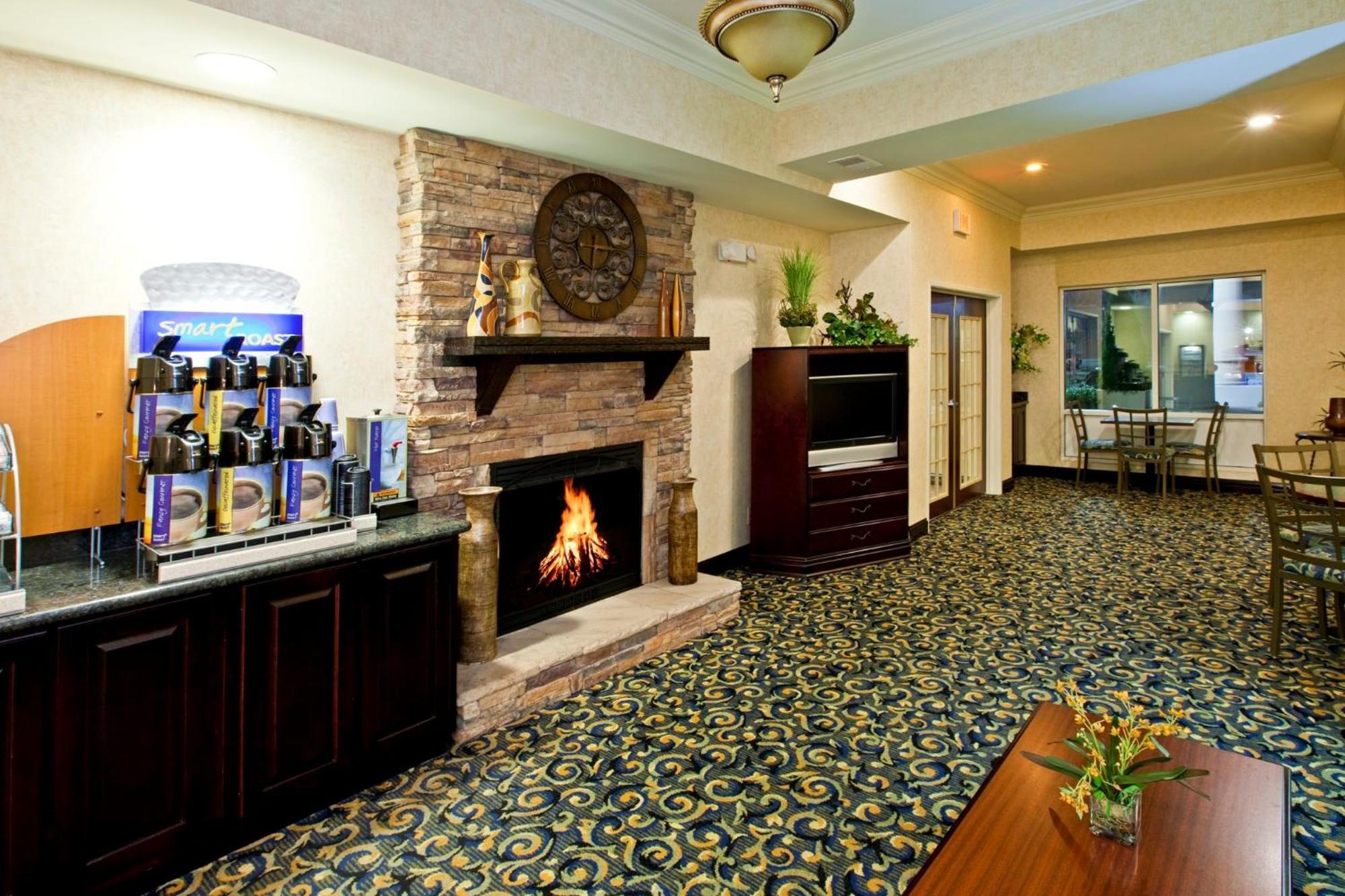 Holiday Inn Express Hotel & Suites Frankfort By Ihg Kültér fotó