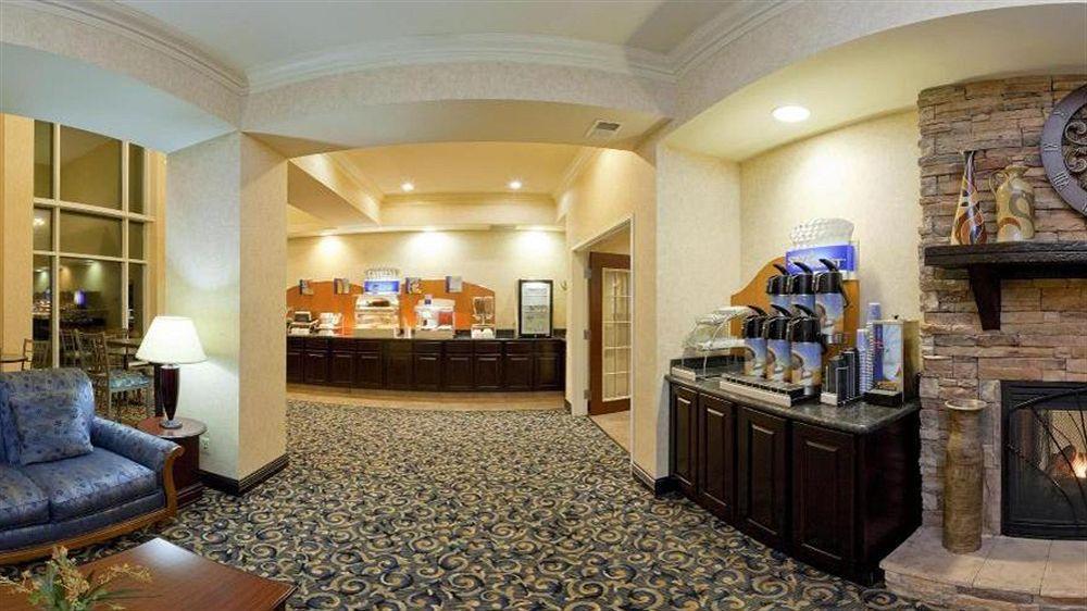Holiday Inn Express Hotel & Suites Frankfort By Ihg Kültér fotó